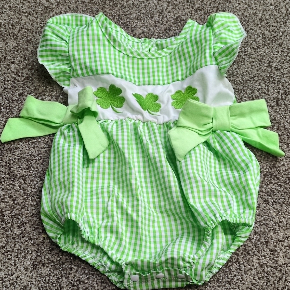 Four leaf Clover Bubble Romper